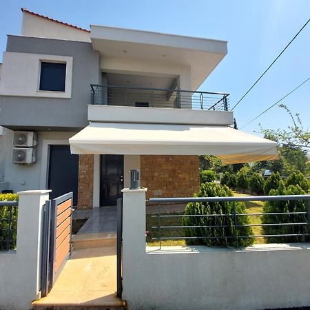 Nikiti Modern Villa 外观 照片